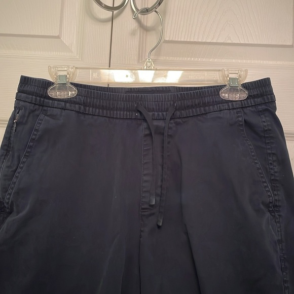 Abercrombie & Fitch Stretch Elastic Waist Shorts with Drawstrings Five Pockets - Picture 2 of 11